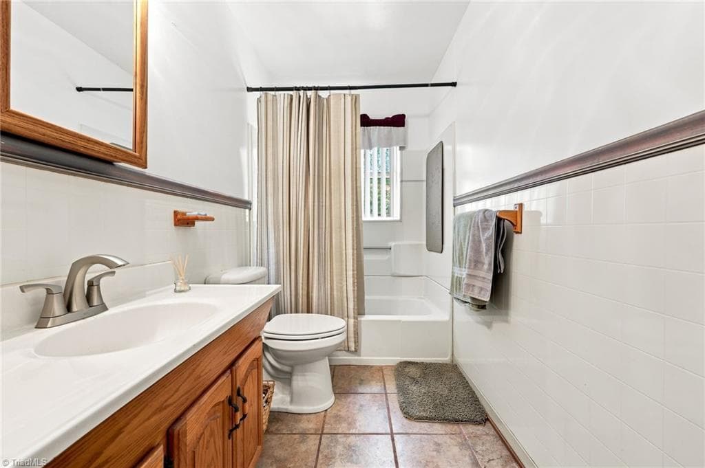 Stick/Site Built at 4358 Gumtree Road, Winston-Salem NC 27107, Winston-Salem, photo 21 of 50
