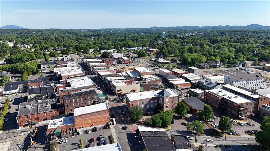 Retail at 308 N Main Street, Mount Airy NC 27030, Mount Airy, photo 5 of 76
