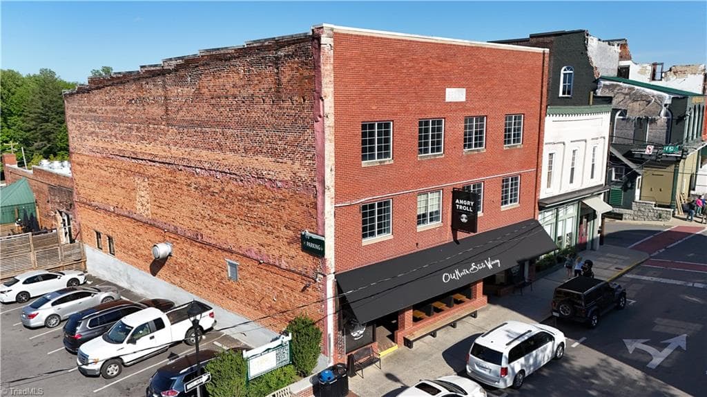 308 N Main Street, Mount Airy NC 27030