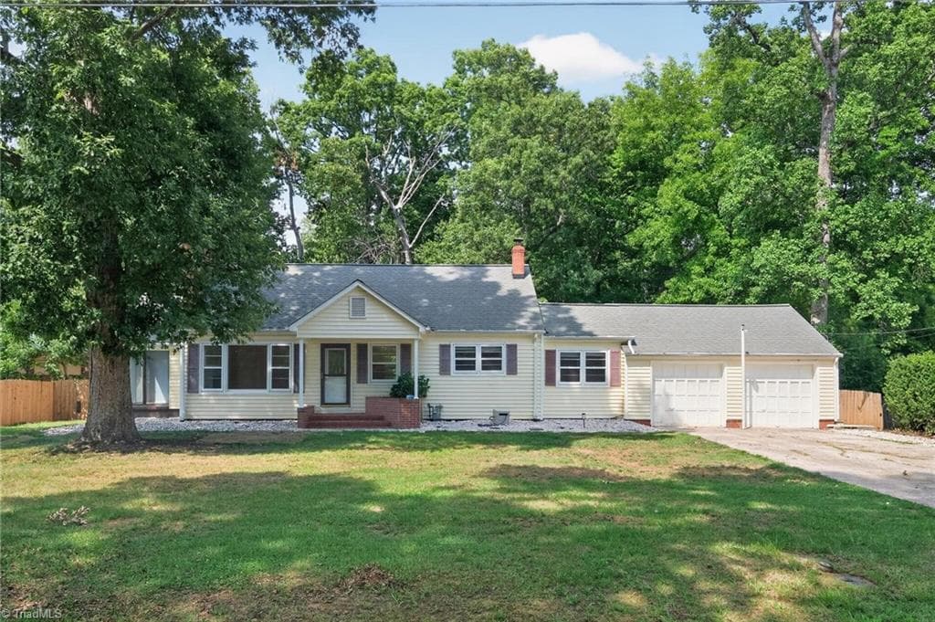 2805 Roland Road, Greensboro NC 27407