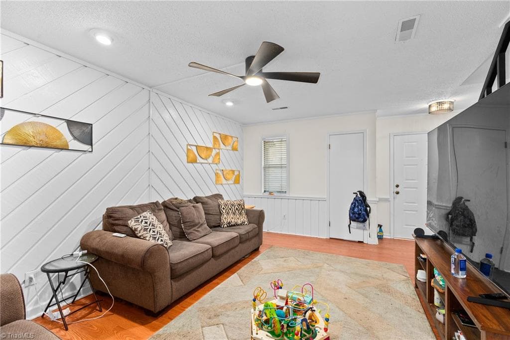 Stick/Site Built at 310 Vista Circle # C, Winston-Salem NC 27106, Winston-Salem, photo 9 of 44