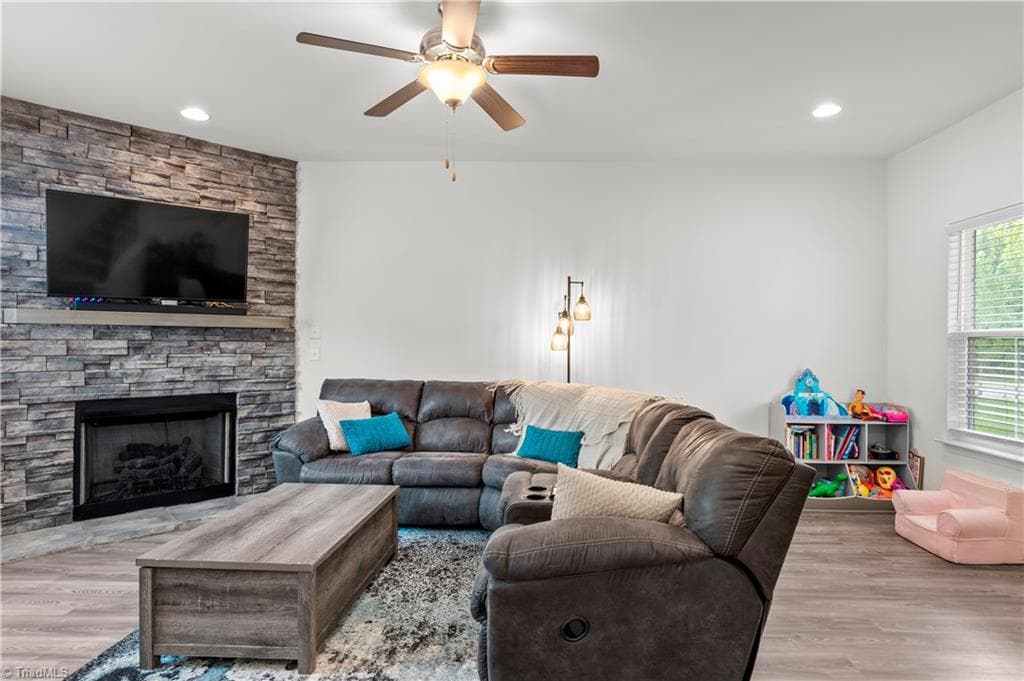 Stick/Site Built at 2128 Penley Trail, Greensboro NC 27406, photo 5 of 39