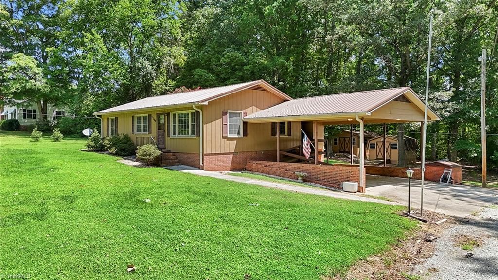 Stick/Site Built at 2355 Becks Church Road, Lexington NC 27292, Lexington, photo 2 of 28