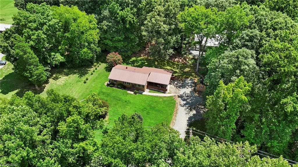 Stick/Site Built at 2355 Becks Church Road, Lexington NC 27292, Lexington, photo 7 of 28