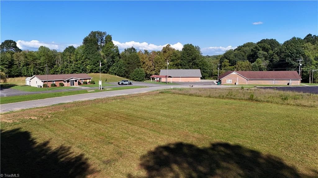 Remarks at 153 Veterans Drive, Pilot Mountain NC 27041, photo 5 of 6