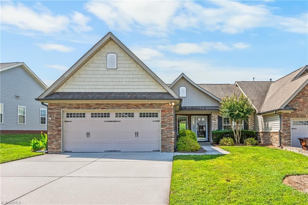 665 Chas Court, High Point NC 27265