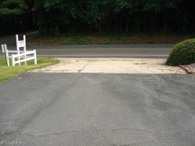 Remarks at 1277 E Salisbury Street, Asheboro NC 27203, Asheboro, photo 12 of 15
