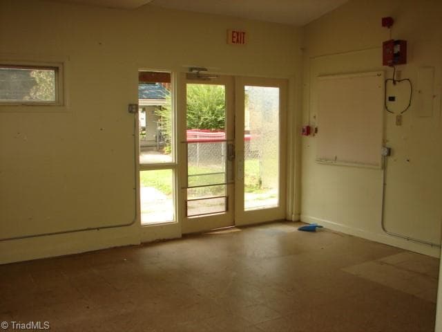 Remarks at 1277 E Salisbury Street, Asheboro NC 27203, Asheboro, photo 3 of 15
