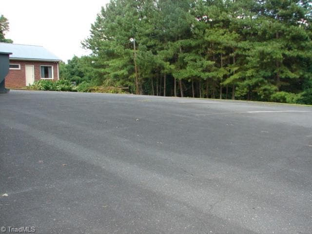 Remarks at 1277 E Salisbury Street, Asheboro NC 27203, Asheboro, photo 9 of 15