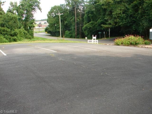 Remarks at 1277 E Salisbury Street, Asheboro NC 27203, Asheboro, photo 10 of 15