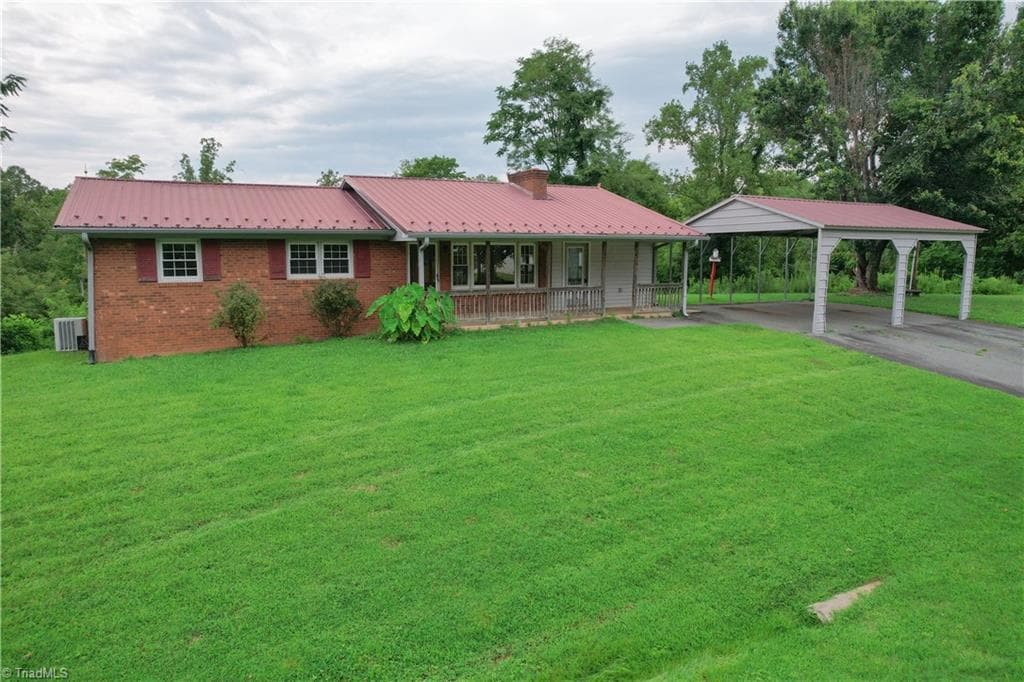 Stick/Site Built at 1106 Bob Mabe Road, Danbury NC 27016, photo 26 of 35