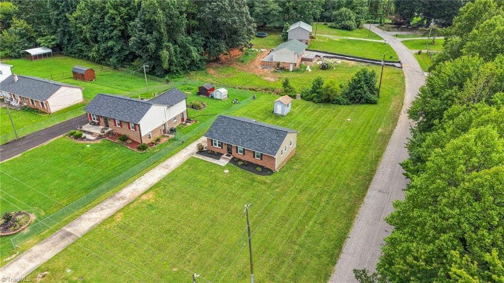 Stick/Site Built at 5006 Woodsboro Lane, Winston-Salem NC 27105, Winston-Salem, photo 42 of 45
