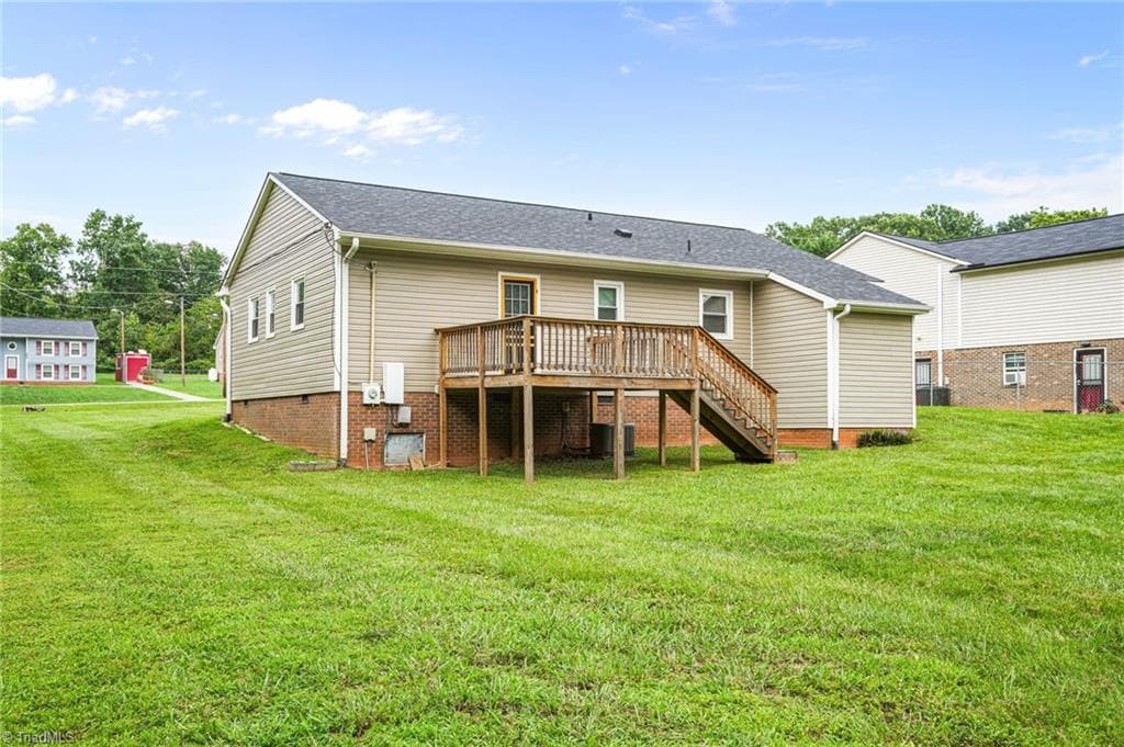 Stick/Site Built at 5006 Woodsboro Lane, Winston-Salem NC 27105, Winston-Salem, photo 34 of 45