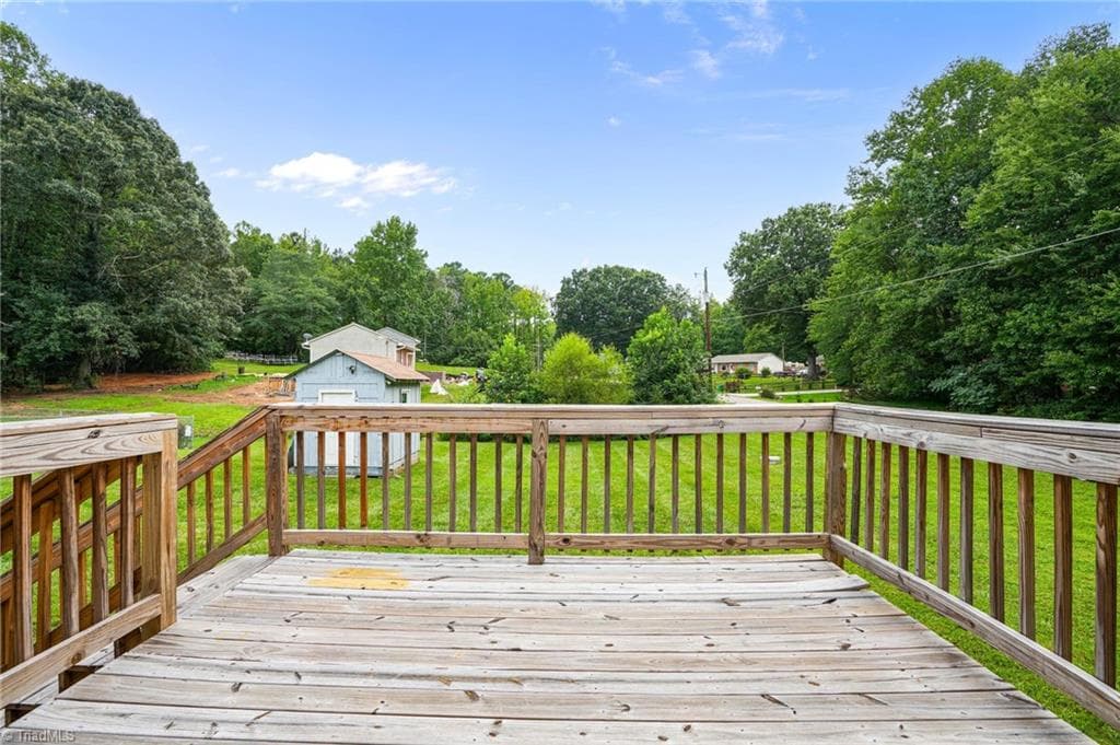 Stick/Site Built at 5006 Woodsboro Lane, Winston-Salem NC 27105, Winston-Salem, photo 31 of 45