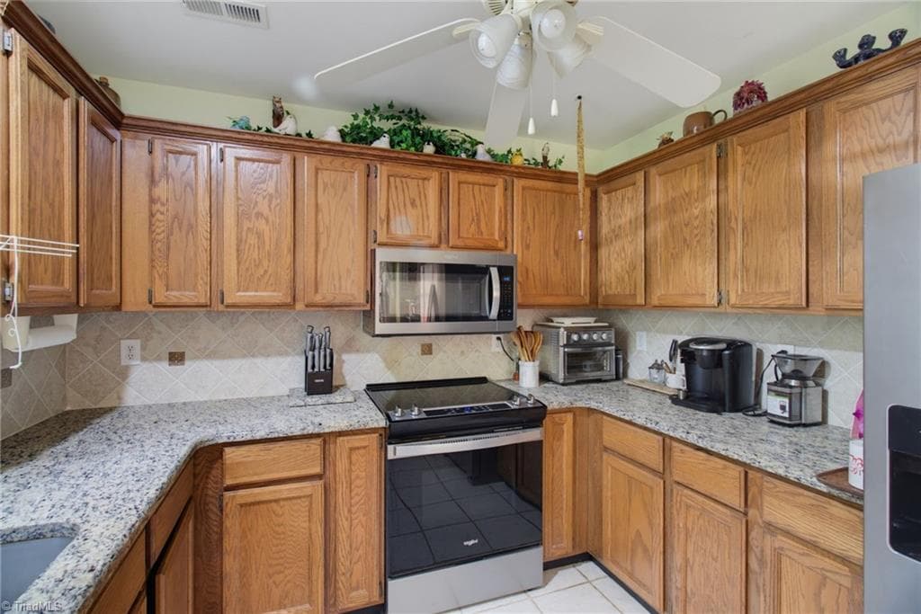 Stick/Site Built at 1000 Hastings Hill Road, Kernersville NC 27284, photo 14 of 29