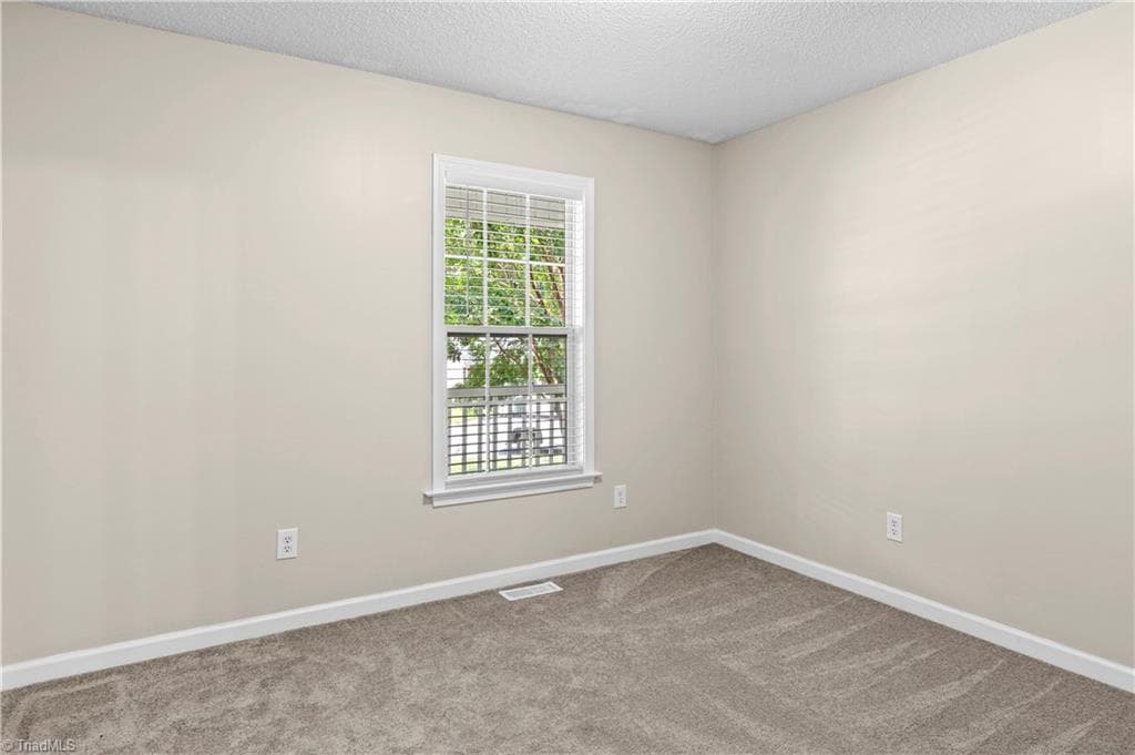 Stick/Site Built at 14 Brandy Wine Drive, Thomasville NC 27360, photo 19 of 24