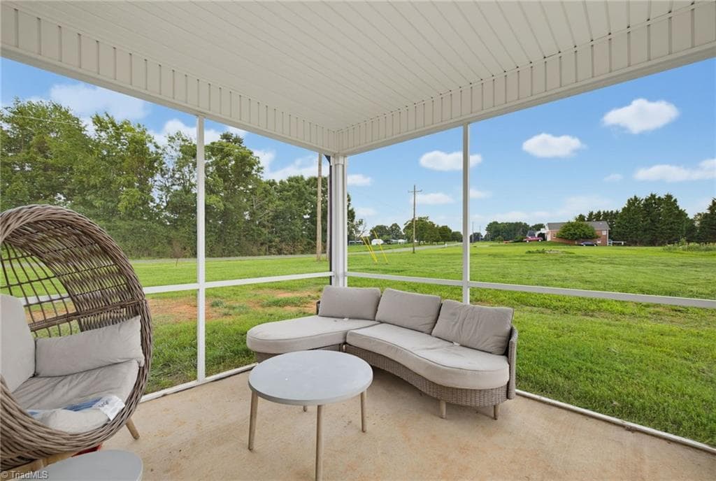 Stick/Site Built at 4210 Barrow Farm Road, Kernersville NC 27284, photo 3 of 40
