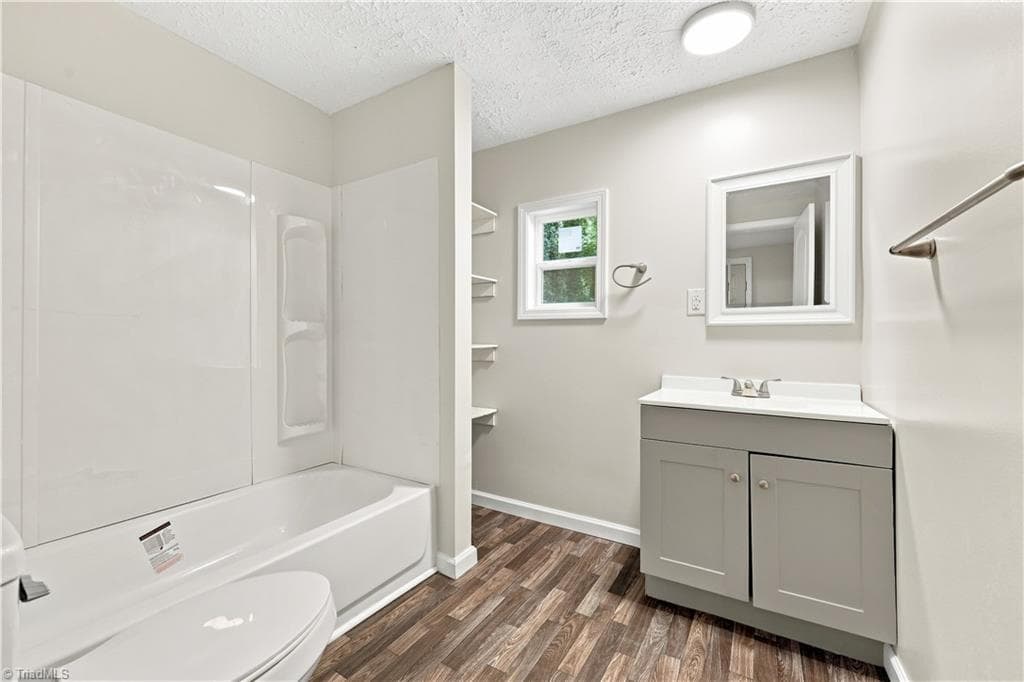 Manufactured Home at 3511 Summertime Place, Winston-Salem NC 27107, Winston-Salem, photo 16 of 41