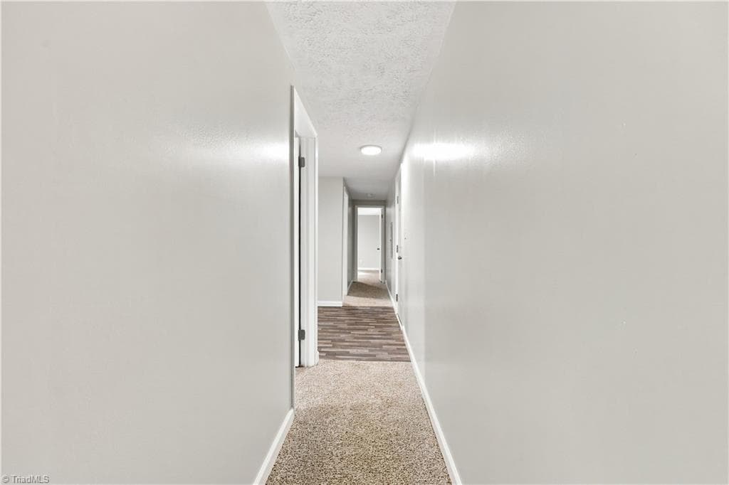 Manufactured Home at 3511 Summertime Place, Winston-Salem NC 27107, Winston-Salem, photo 11 of 41