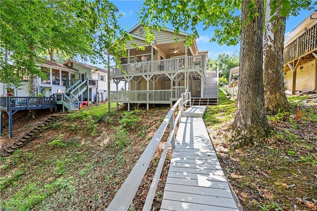 1030 Riverview Road, Lexington NC 27292