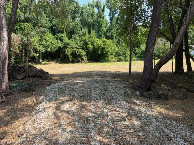 4723 Dippen Road, Walkertown NC 27105