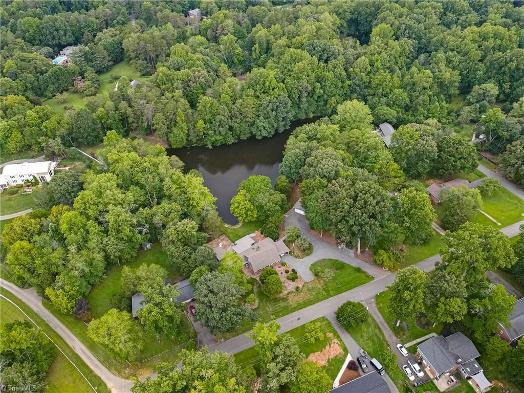 Stick/Site Built at 4184 Sunnydell Drive, Winston-Salem NC 27105, Winston-Salem, photo 32 of 40