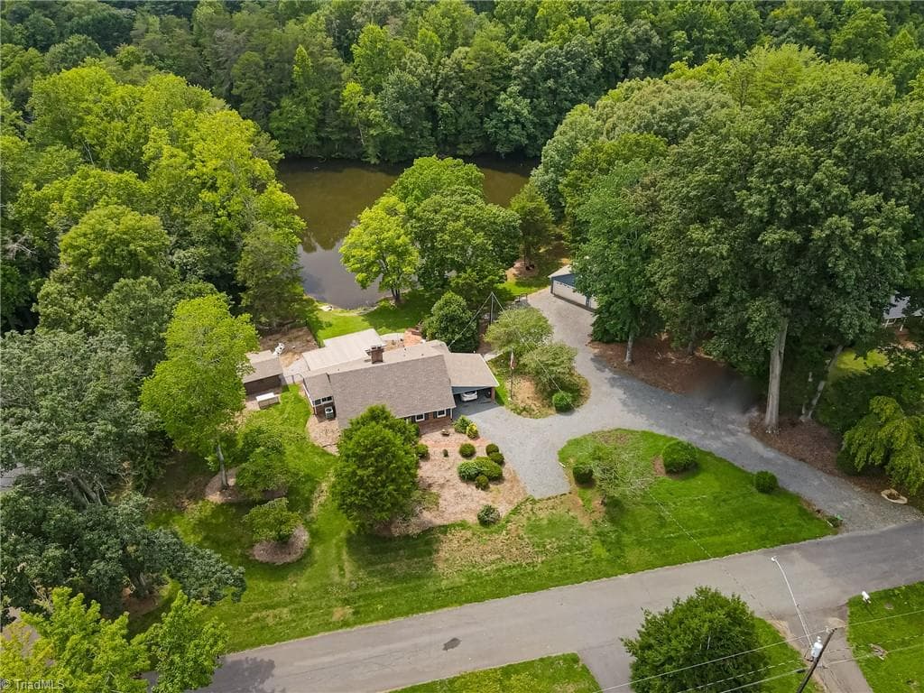 Stick/Site Built at 4184 Sunnydell Drive, Winston-Salem NC 27105, Winston-Salem, photo 30 of 40