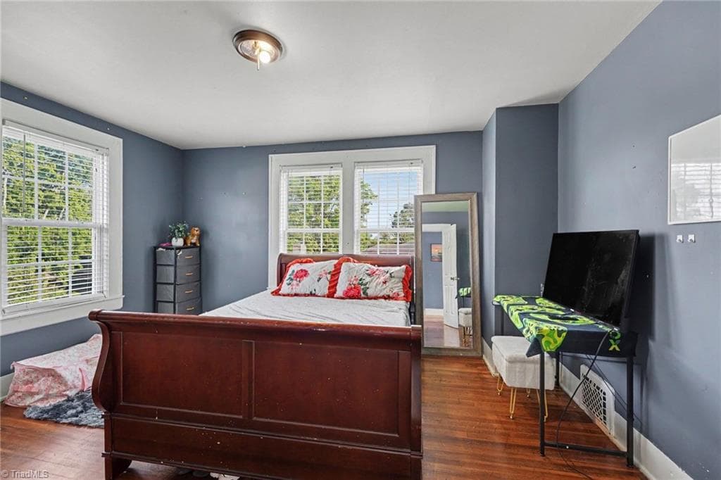 Stick/Site Built at 2842 N Patterson Avenue, Winston-Salem NC 27105, Winston-Salem, photo 18 of 23