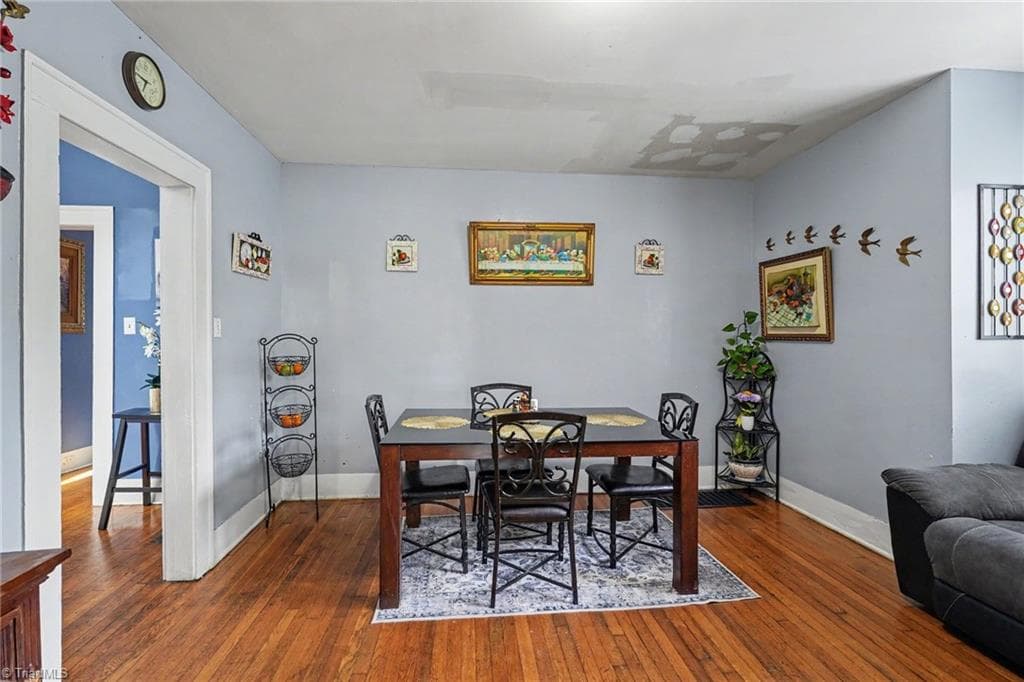 Stick/Site Built at 2842 N Patterson Avenue, Winston-Salem NC 27105, Winston-Salem, photo 4 of 23