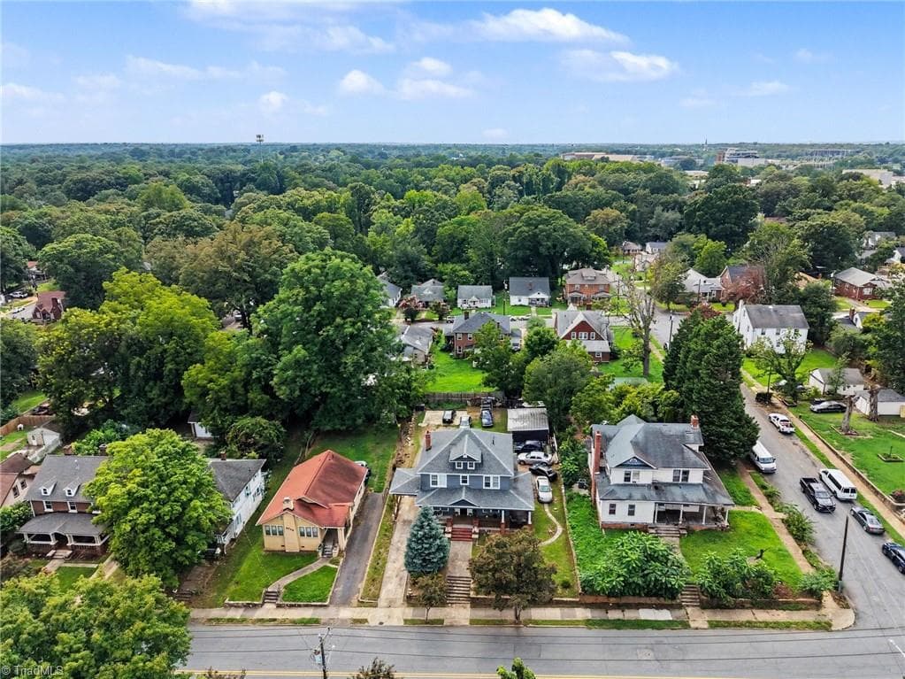 Stick/Site Built at 2842 N Patterson Avenue, Winston-Salem NC 27105, Winston-Salem, photo 21 of 23