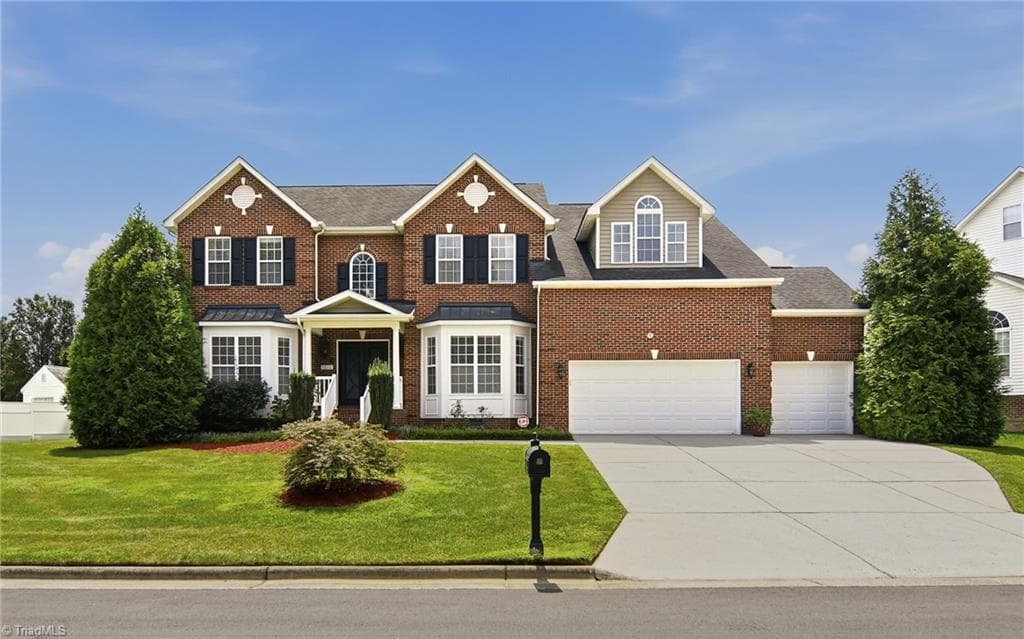 Stick/Site Built at 5012 Weatherstone Drive, Greensboro NC 27406, photo 2 of 35