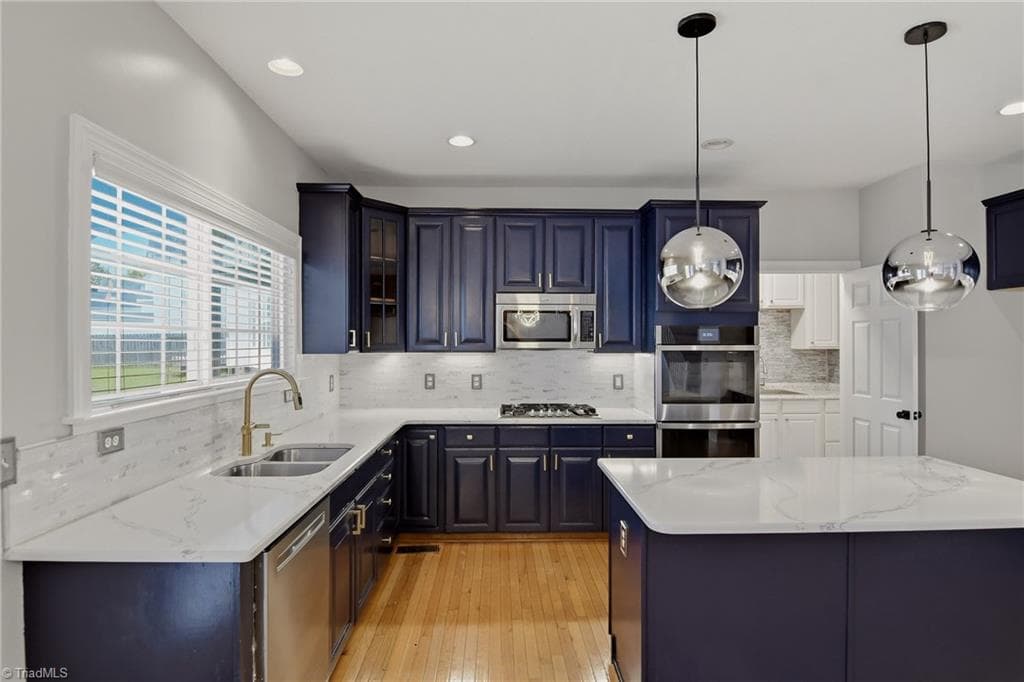 Stick/Site Built at 5012 Weatherstone Drive, Greensboro NC 27406, photo 13 of 35