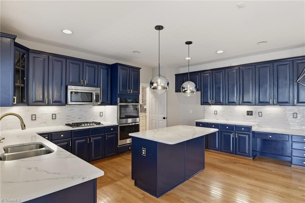 Stick/Site Built at 5012 Weatherstone Drive, Greensboro NC 27406, photo 14 of 35