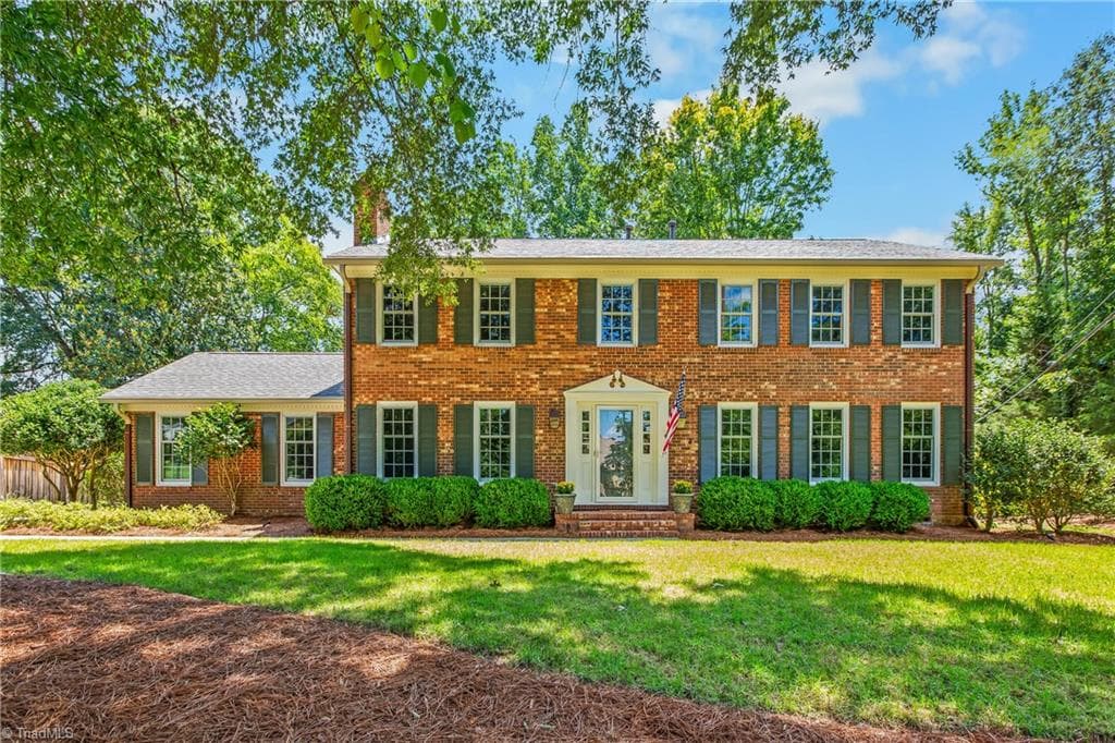 Stick/Site Built at 1236 Sturbridge Avenue, High Point NC 27262, High Point, photo 5 of 100