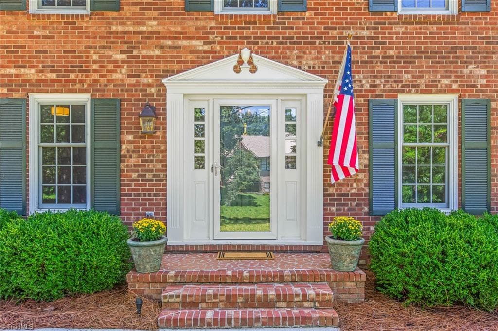 Stick/Site Built at 1236 Sturbridge Avenue, High Point NC 27262, High Point, photo 9 of 100