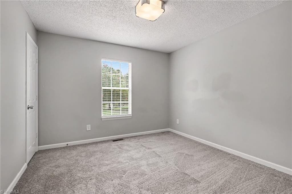 Stick/Site Built at 100 Birch Tree Lane, Thomasville NC 27360, photo 13 of 18