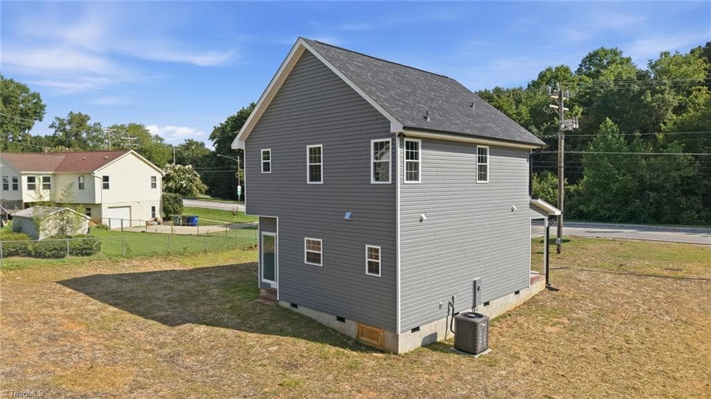Stick/Site Built at 2808 Reynolds Park Road, Winston-Salem NC 27107, Winston-Salem, photo 30 of 46