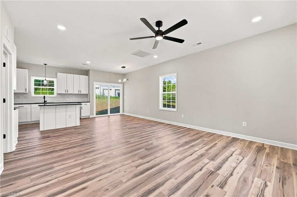 Stick/Site Built at 2808 Reynolds Park Road, Winston-Salem NC 27107, Winston-Salem, photo 10 of 46