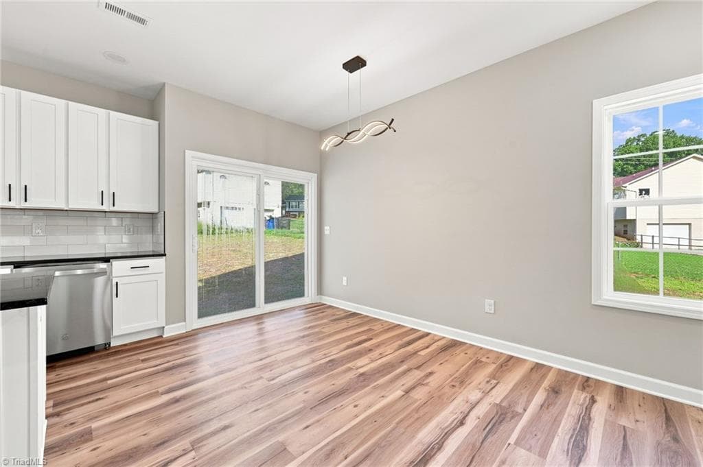 Stick/Site Built at 2808 Reynolds Park Road, Winston-Salem NC 27107, Winston-Salem, photo 14 of 46