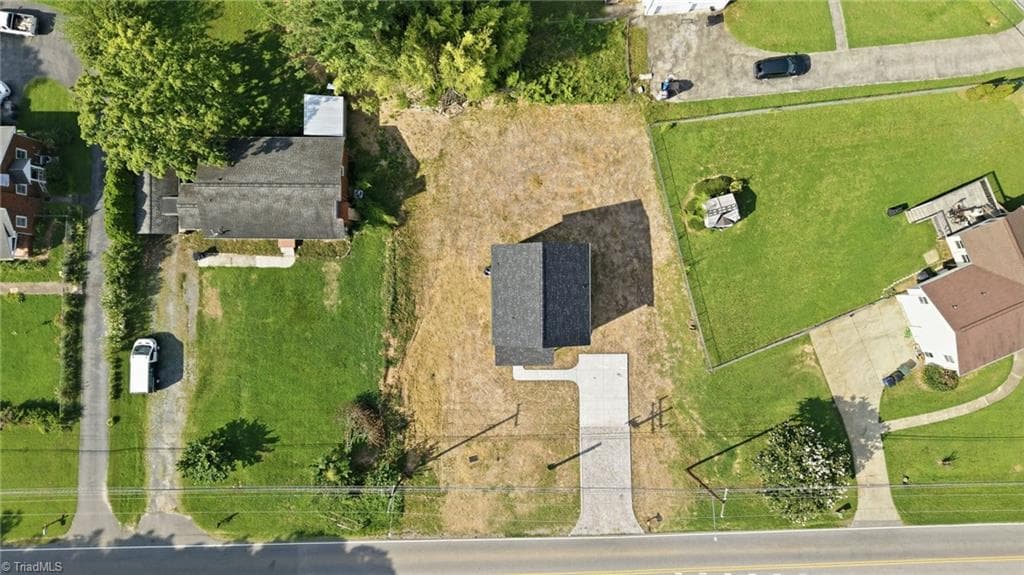 Stick/Site Built at 2808 Reynolds Park Road, Winston-Salem NC 27107, Winston-Salem, photo 40 of 46