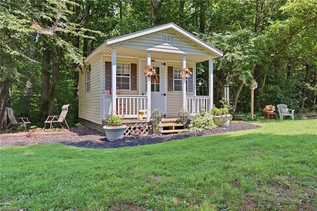 Stick/Site Built at 4620 US Highway 601, Yadkinville NC 27055, Yadkinville, photo 45 of 49