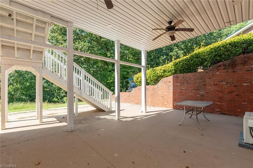 Stick/Site Built at 108 Highgate Lane, Lexington NC 27292, photo 35 of 40