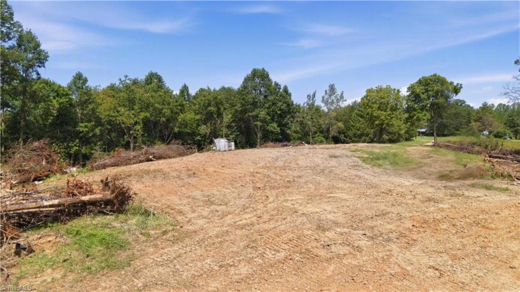 Single Family Residence at 180 Great View Lane, Pinnacle NC 27043, photo 14 of 19