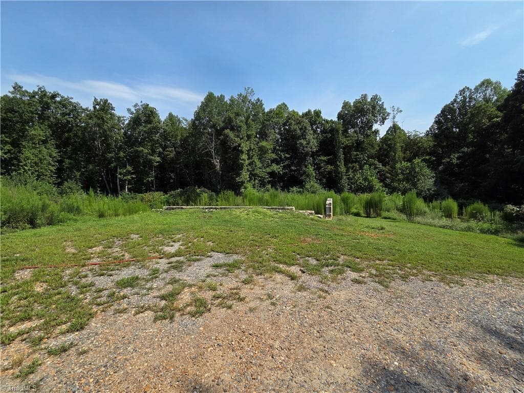 Investment at 609 John Scott Road, Pinnacle NC 27043, photo 20 of 23