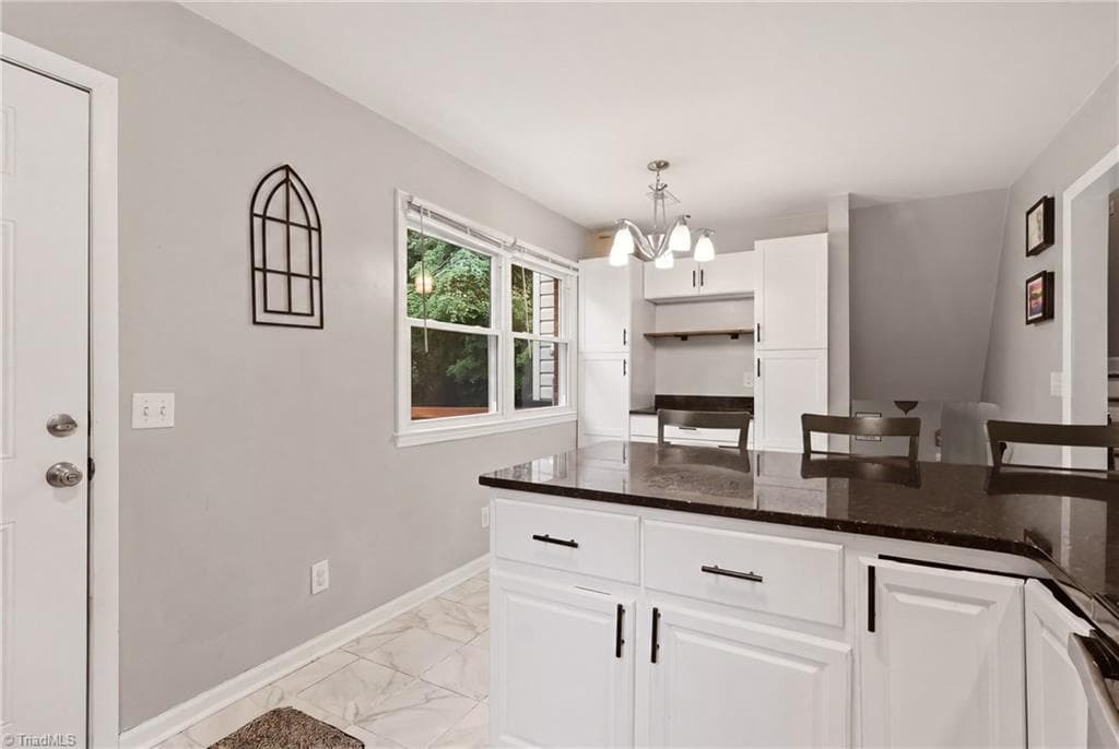 Stick/Site Built at 211 Yorktown Road, Kernersville NC 27284, photo 14 of 40