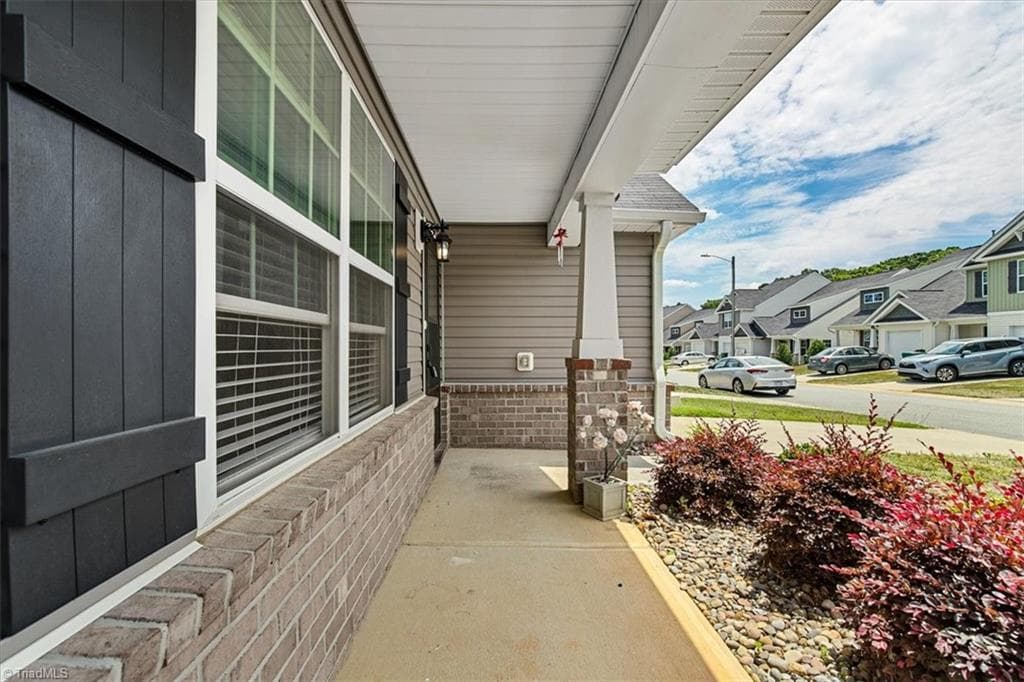 Stick/Site Built at 3837 Copperfield Court, High Point NC 27265, photo 6 of 42