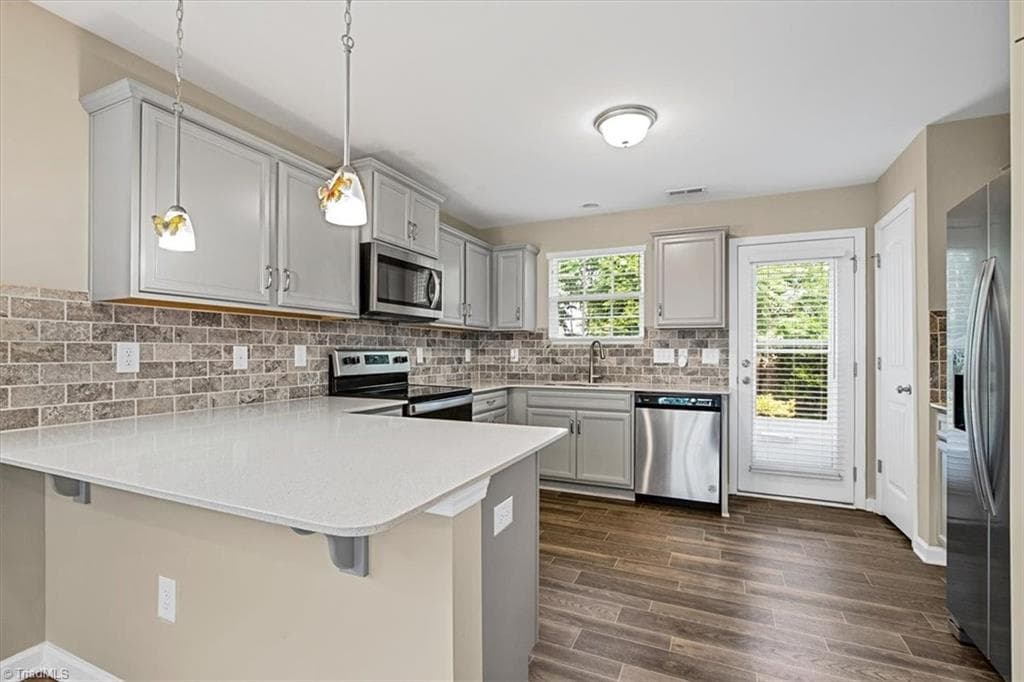 Stick/Site Built at 3837 Copperfield Court, High Point NC 27265, photo 13 of 42