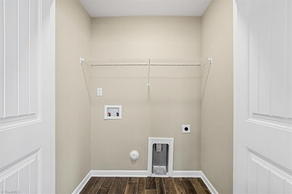 Stick/Site Built at 3837 Copperfield Court, High Point NC 27265, photo 36 of 42