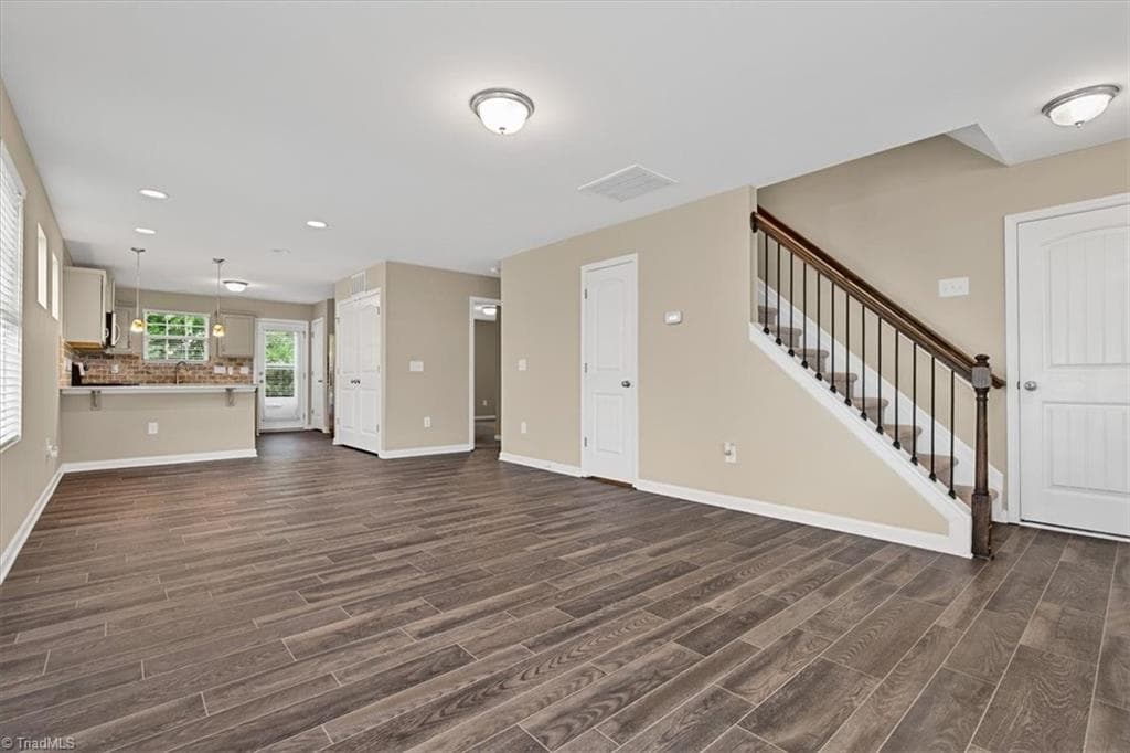 Stick/Site Built at 3837 Copperfield Court, High Point NC 27265, photo 9 of 42