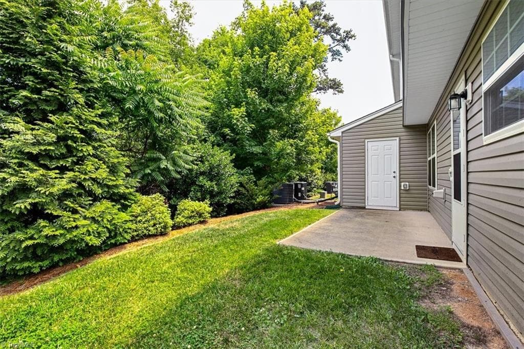 Stick/Site Built at 3837 Copperfield Court, High Point NC 27265, photo 40 of 42